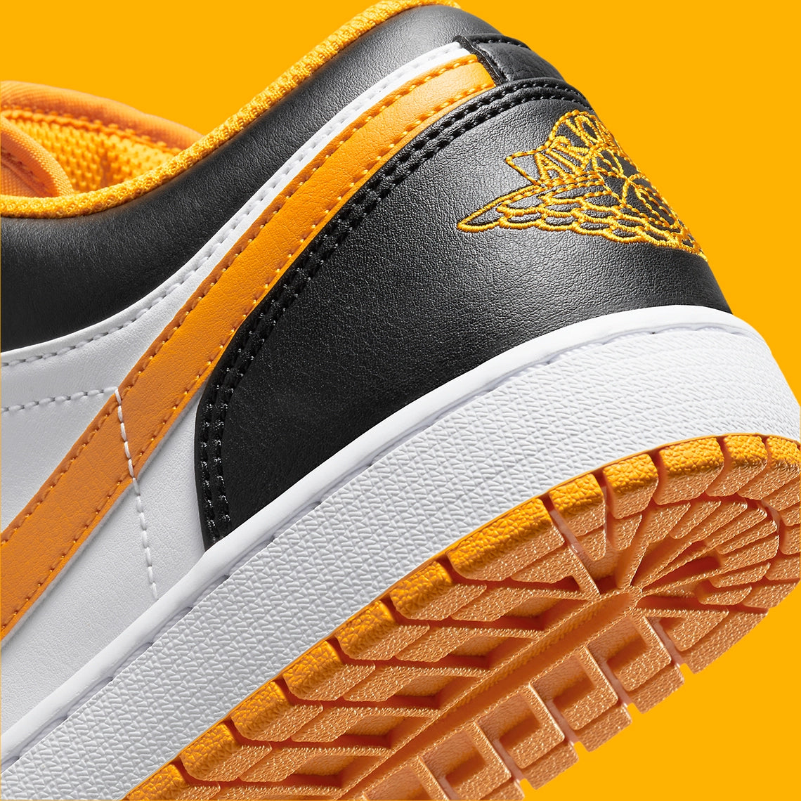 Air Jordan 1 Low Taxi